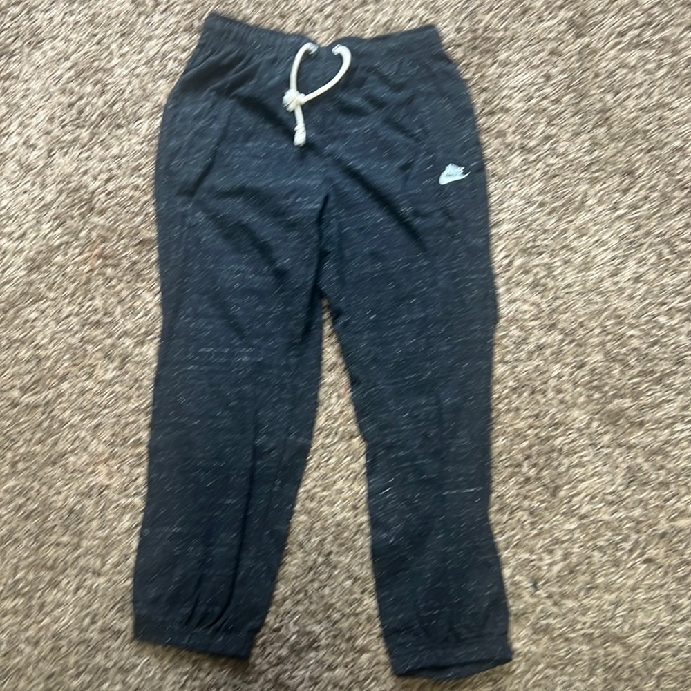 New Nike sweat pant capris!